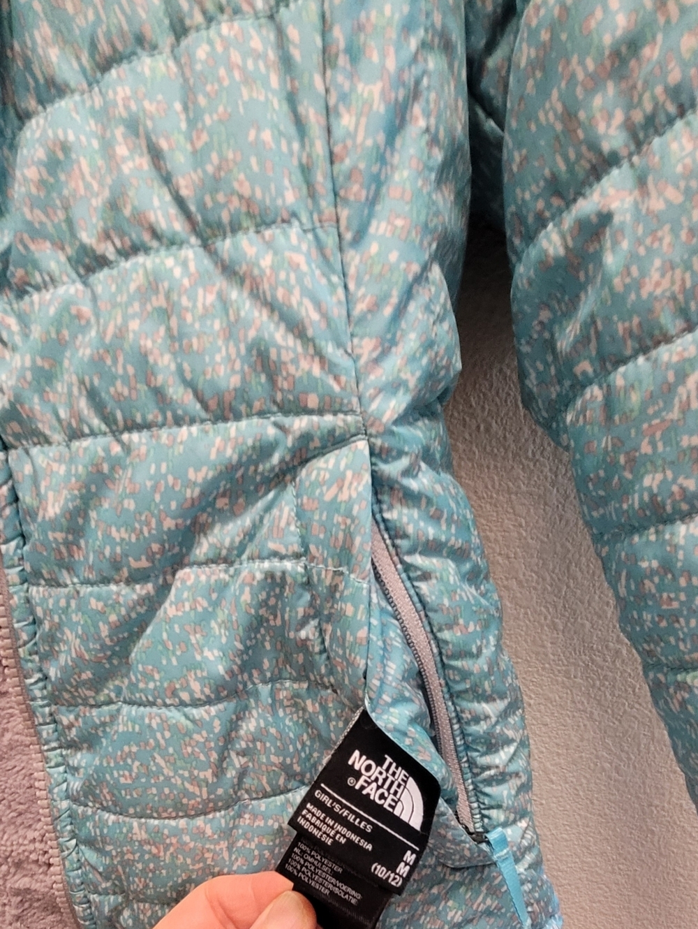 The North Face Girl's  Reversible Winter Jacket Sherpa Interior size 10 - Picture 10 of 10